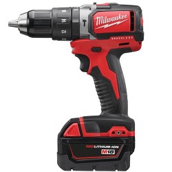 дрель-шуруповерт с ударом аккумуляторная milwaukee M18 BLPD-202C