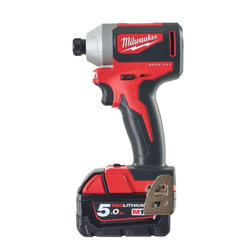 Аккумуляторный бесщеточный шуруповерт Milwaukee M18 BLID2-502X