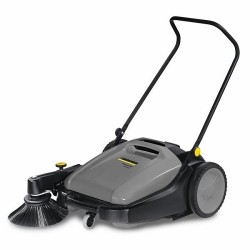 Подметальная мусороуборочная машина Karcher KM 70/20C